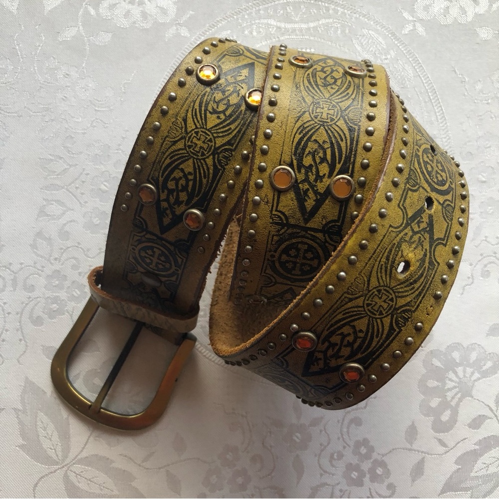 C-Red Studded Yellow/Black Gothic Ochre Leather Belt Ornate Print Men’s Size 32